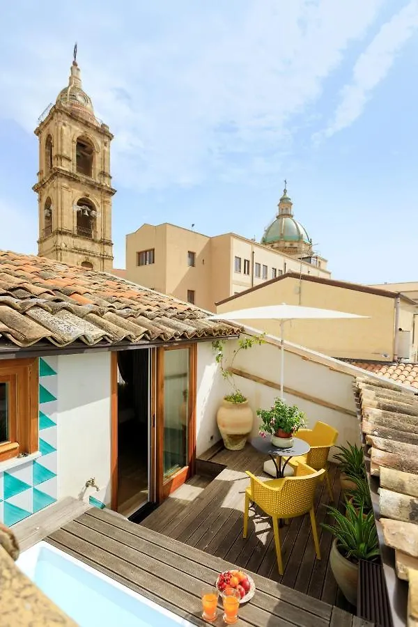 Sui Tetti Di Balarm Boutique Rooms Palermo Itálie