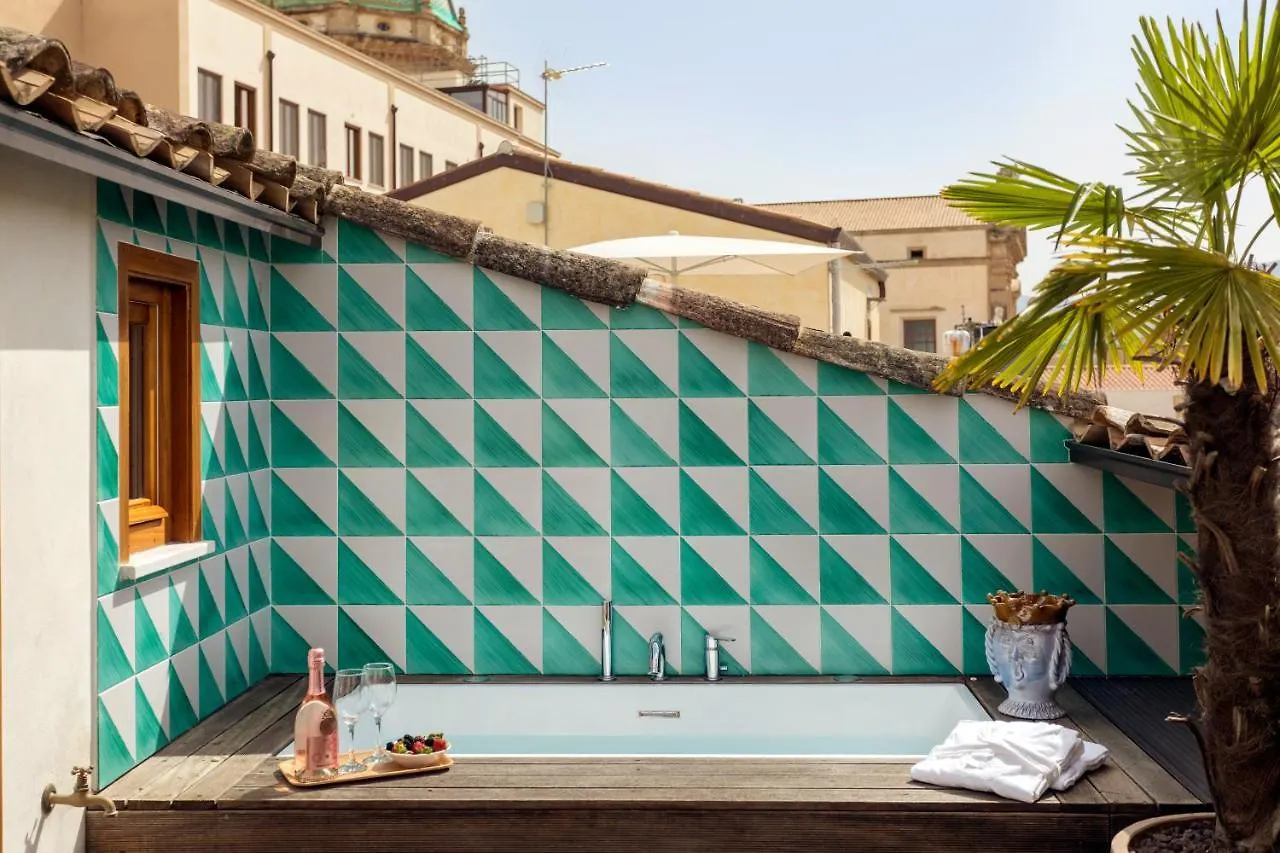 Sui Tetti Di Balarm Boutique Rooms Palermo 2*,